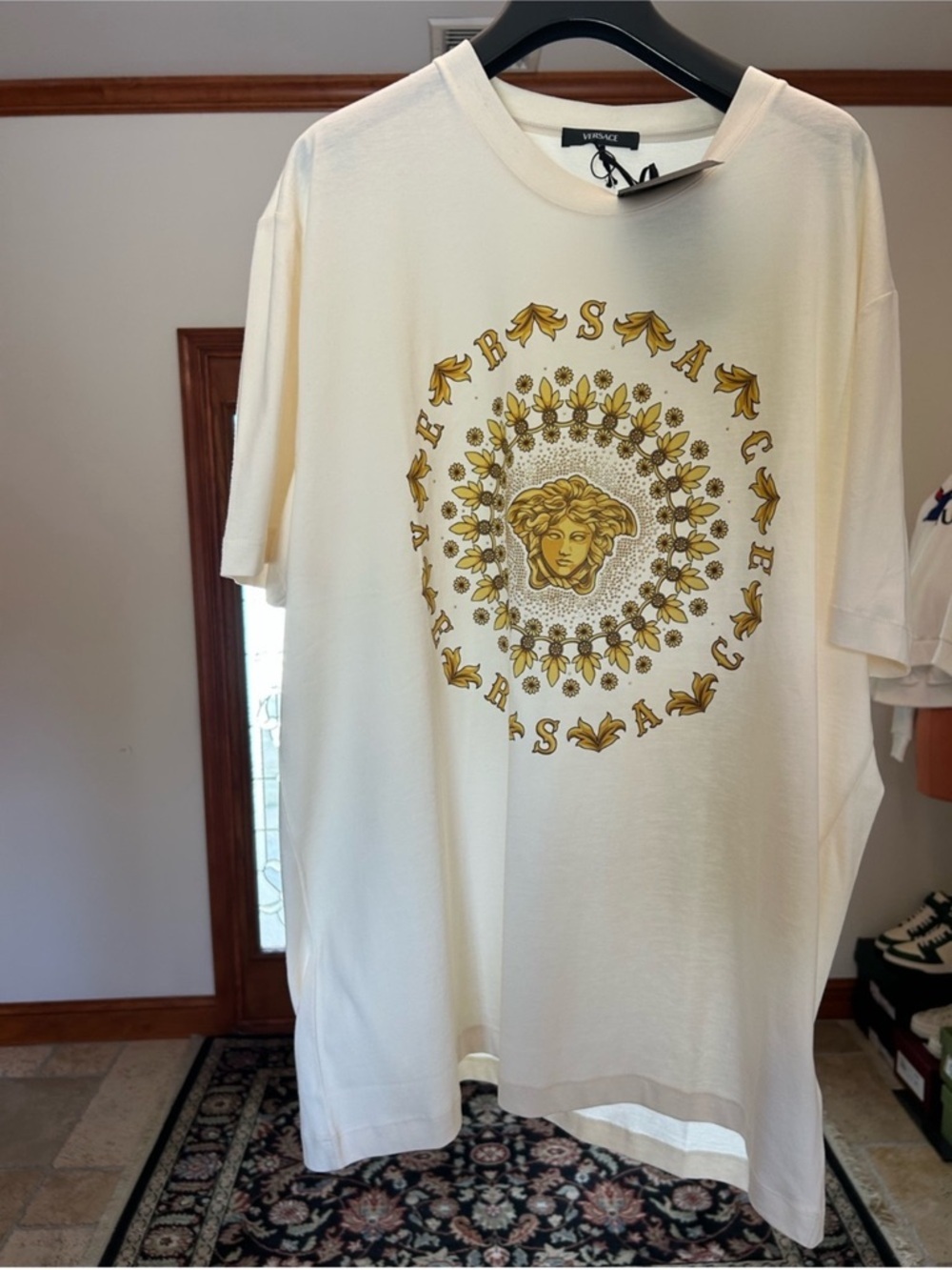 Men’s Versace embroidered cotton Medusa T-shirt, size 4 XL made in Italy
